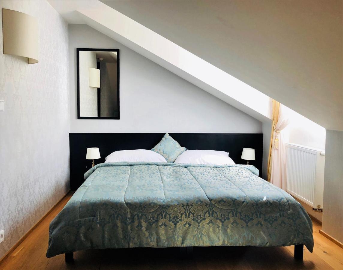 Hotel Panství Dlouhá Lhota Esterno foto