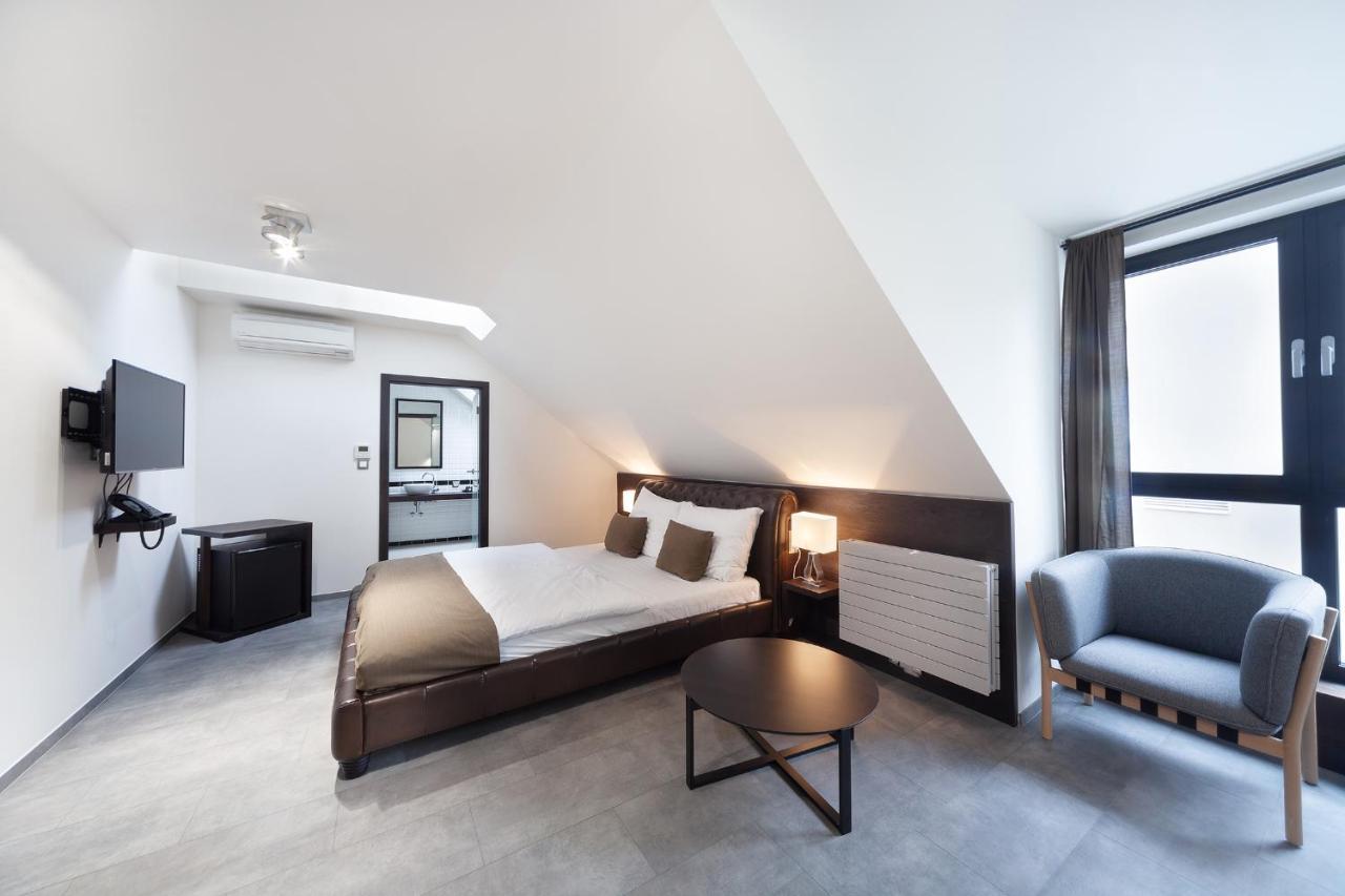 Hotel Panství Dlouhá Lhota Esterno foto